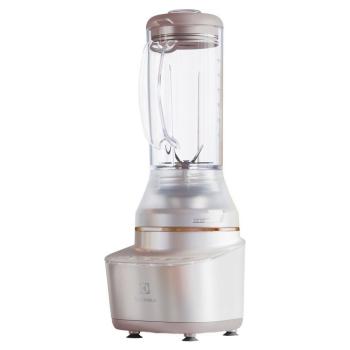 ELECTROLUX E7CB1-8SSM vystavený kus