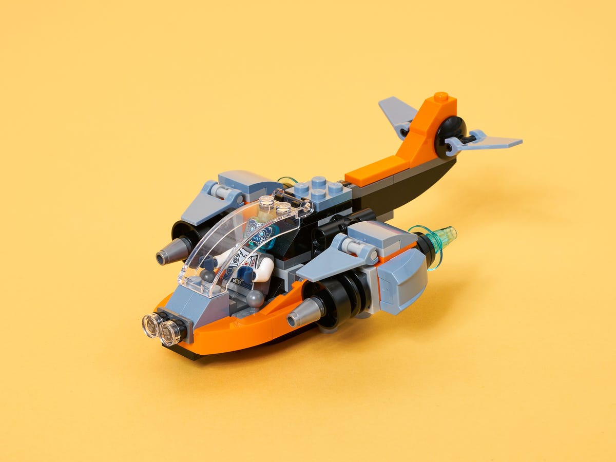 LEGO CREATOR KYBERNETICKY DRON /31111/
